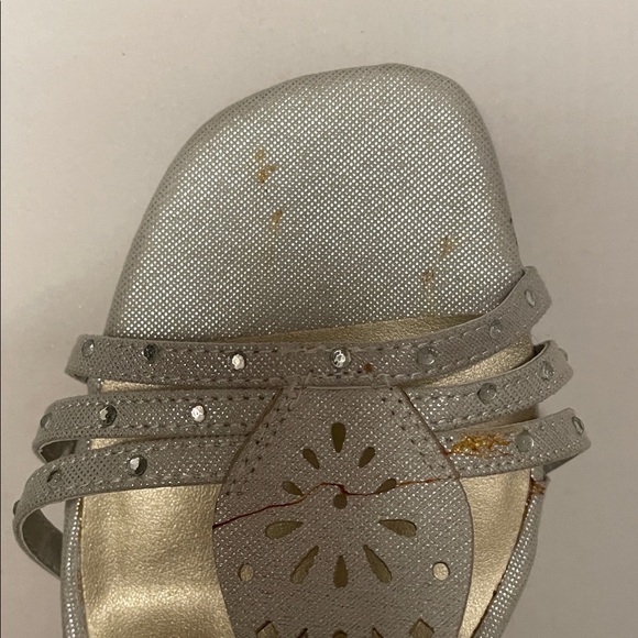 Sandal - Picture 6 of 6